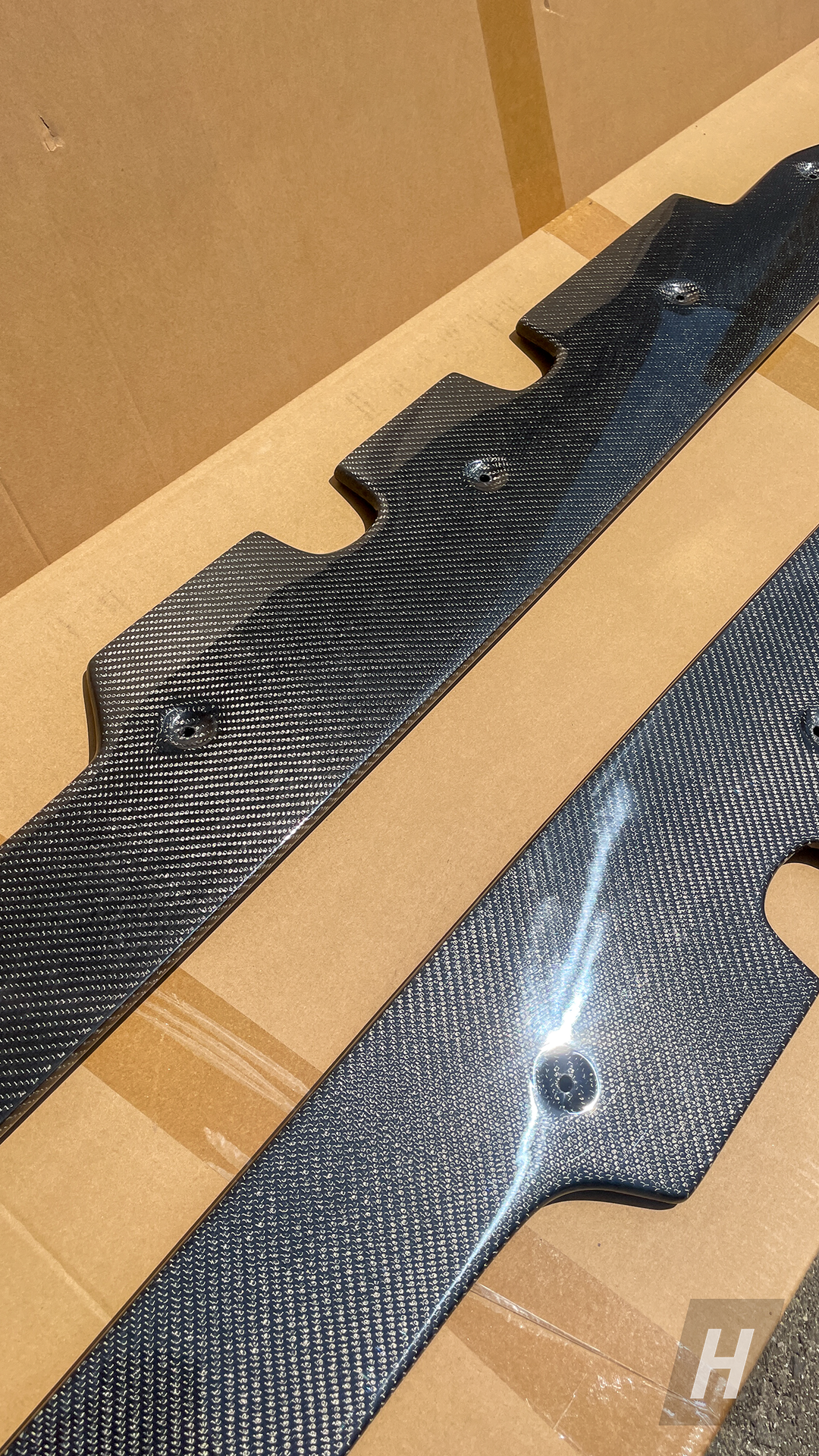 Performance V1 Carbon Fiber Side Extensions - E92 M3