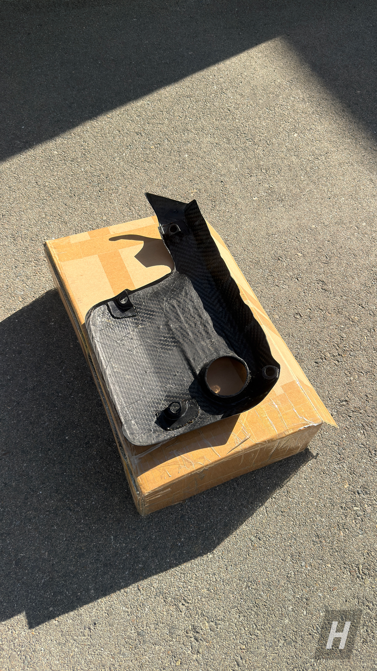Performance V1 Carbon Fiber Engine Cover (S55) - F80 M3 | F82 / F83 M4 | F87 M2C - Image 3