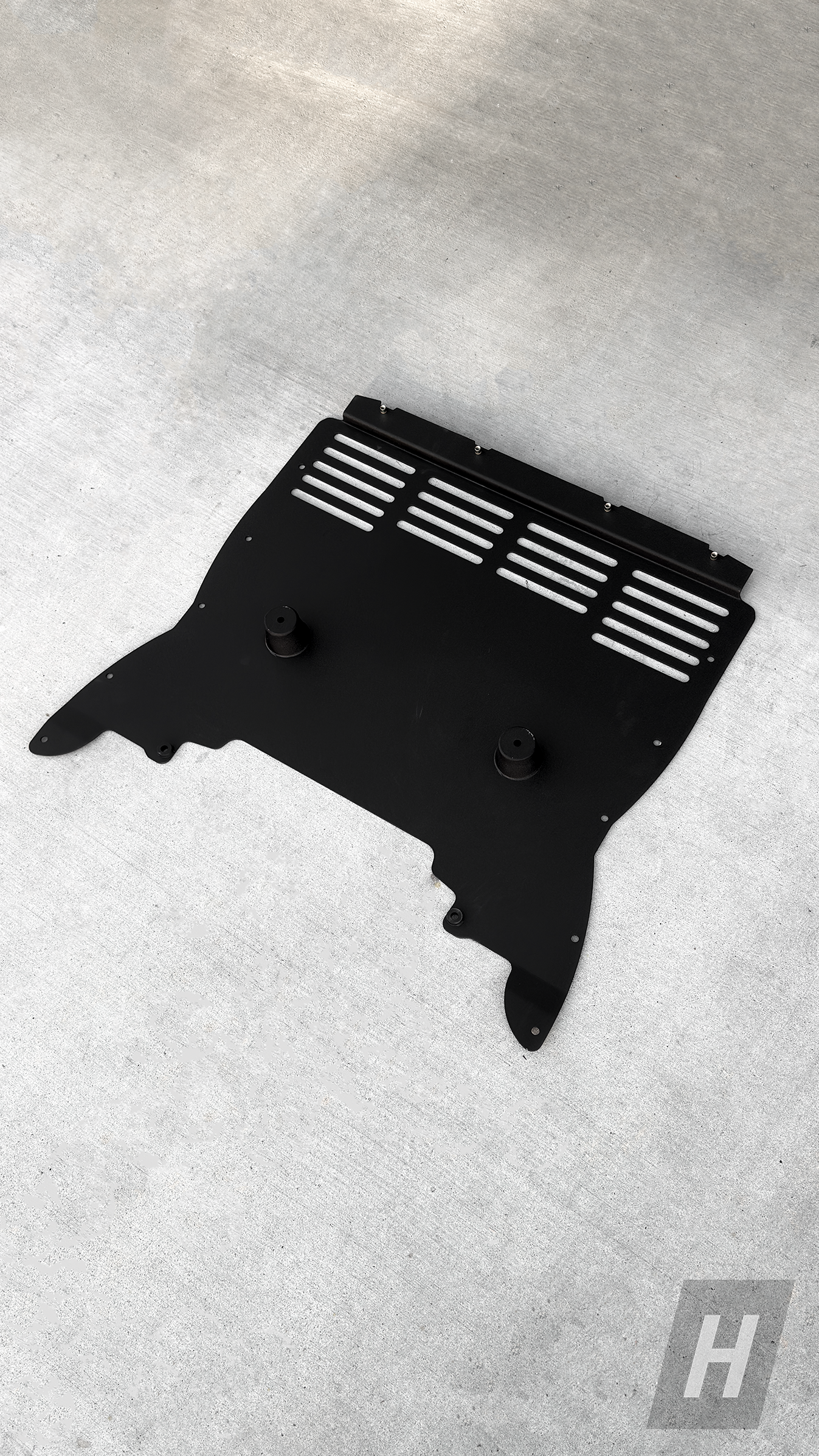 HM S63 Oil Cooler Skid Plate - F90 M5