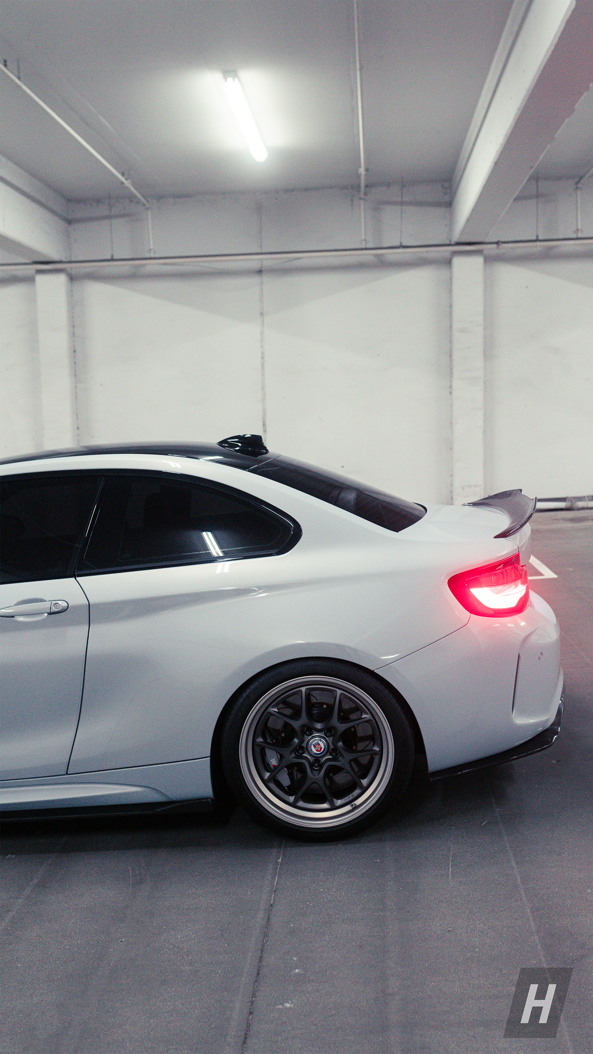 Performance V1 Carbon Fiber Side Skirts - F87 M2