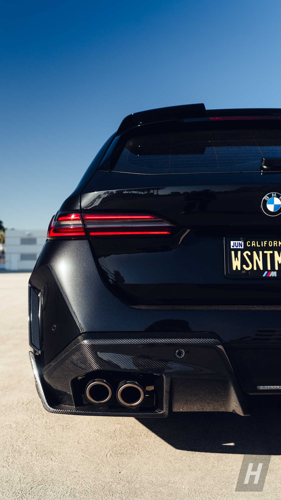 Performance V1 Carbon Fiber Diffuser - G90 M5