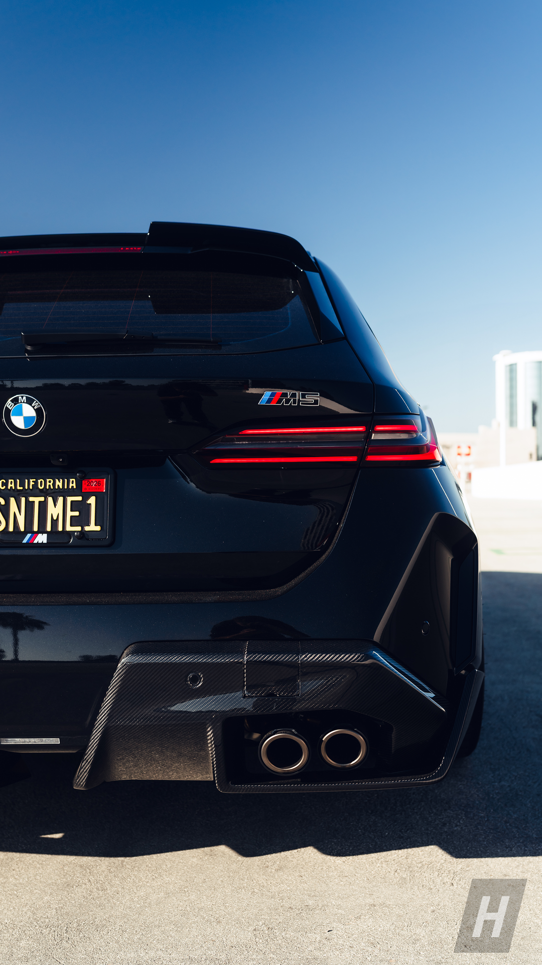 Performance V1 Carbon Fiber Diffuser - G90 M5