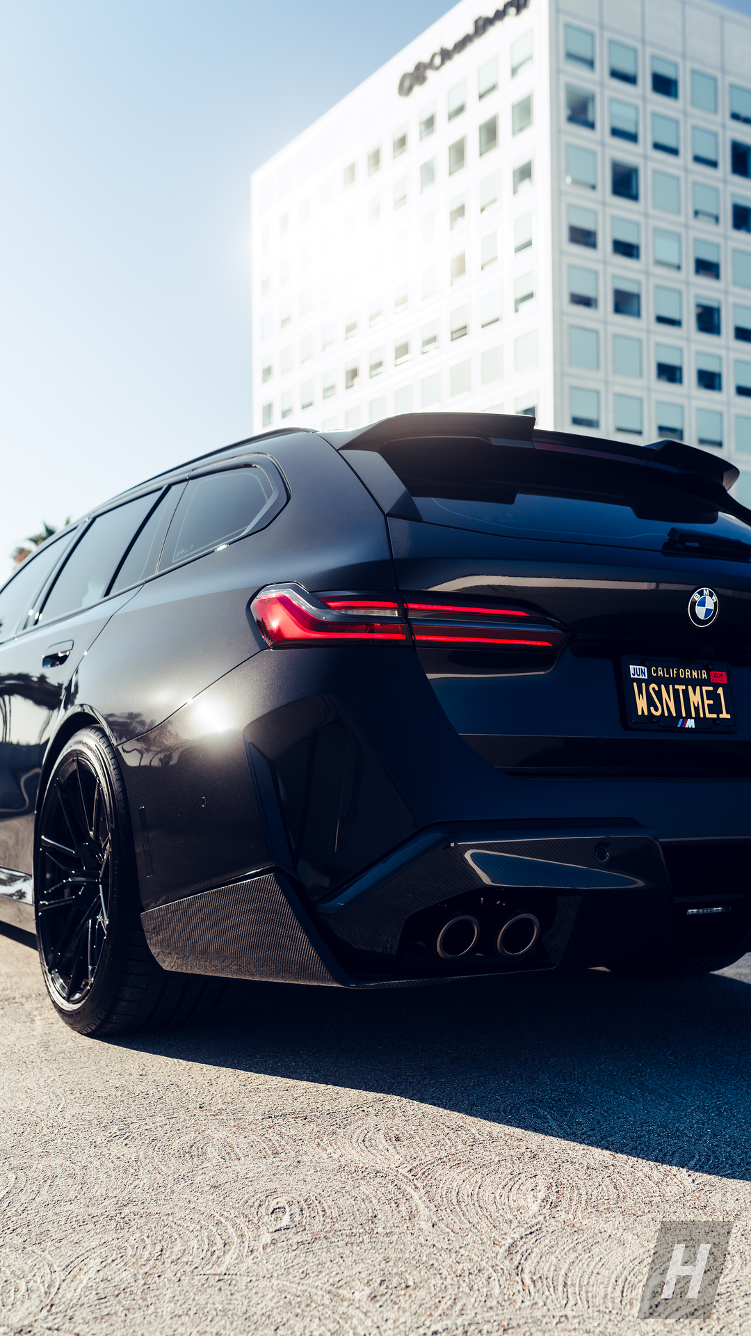 Performance V1 Carbon Fiber Diffuser - G90 M5