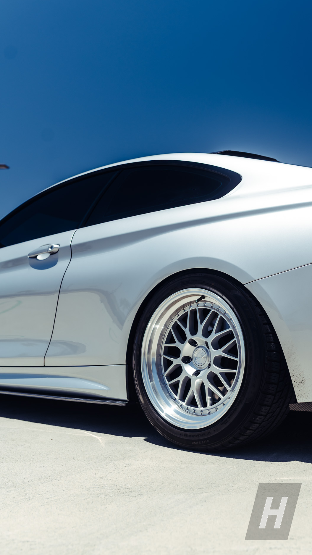 Performance V1 Carbon Fiber Side Skirts - F32 4-Series