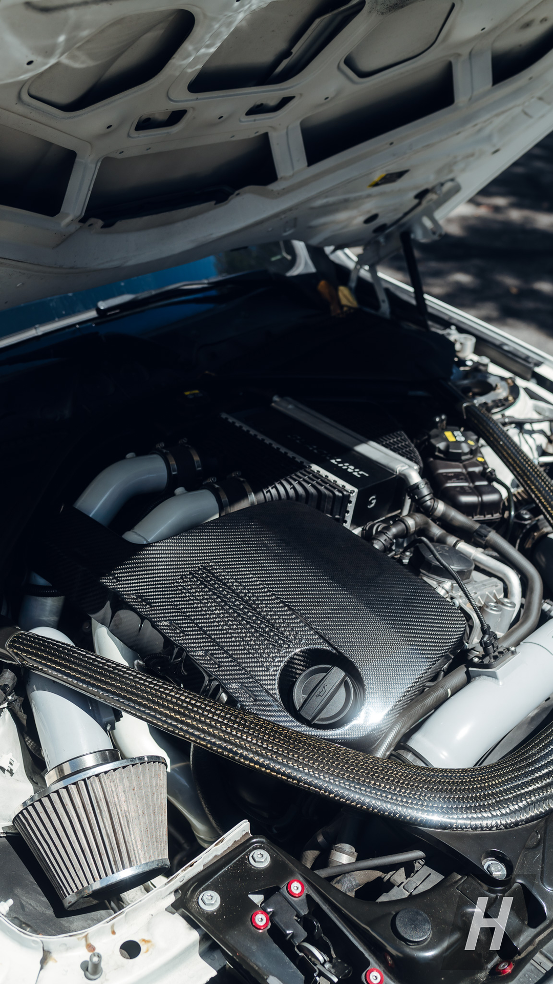 Performance V1 Carbon Fiber Engine Cover (S55) - F80 M3 | F82 / F83 M4 | F87 M2C