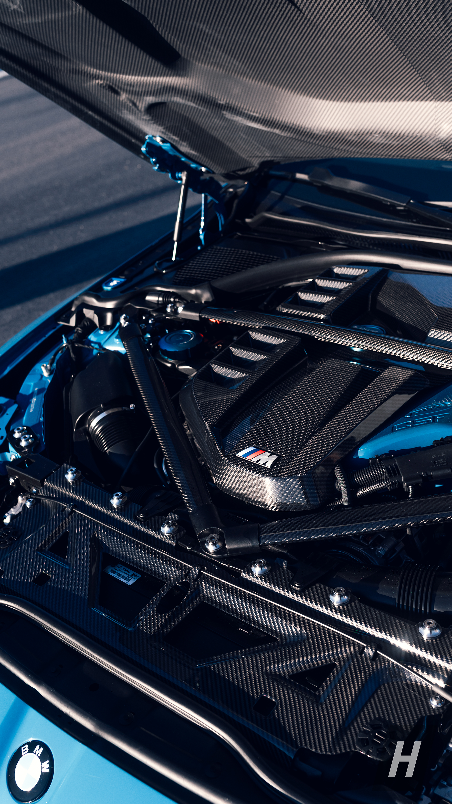 Performance V1 Carbon Fiber Engine Cover (S58) - G80 M3 | G82 / G83 M4 | G87 M2 - Image 3