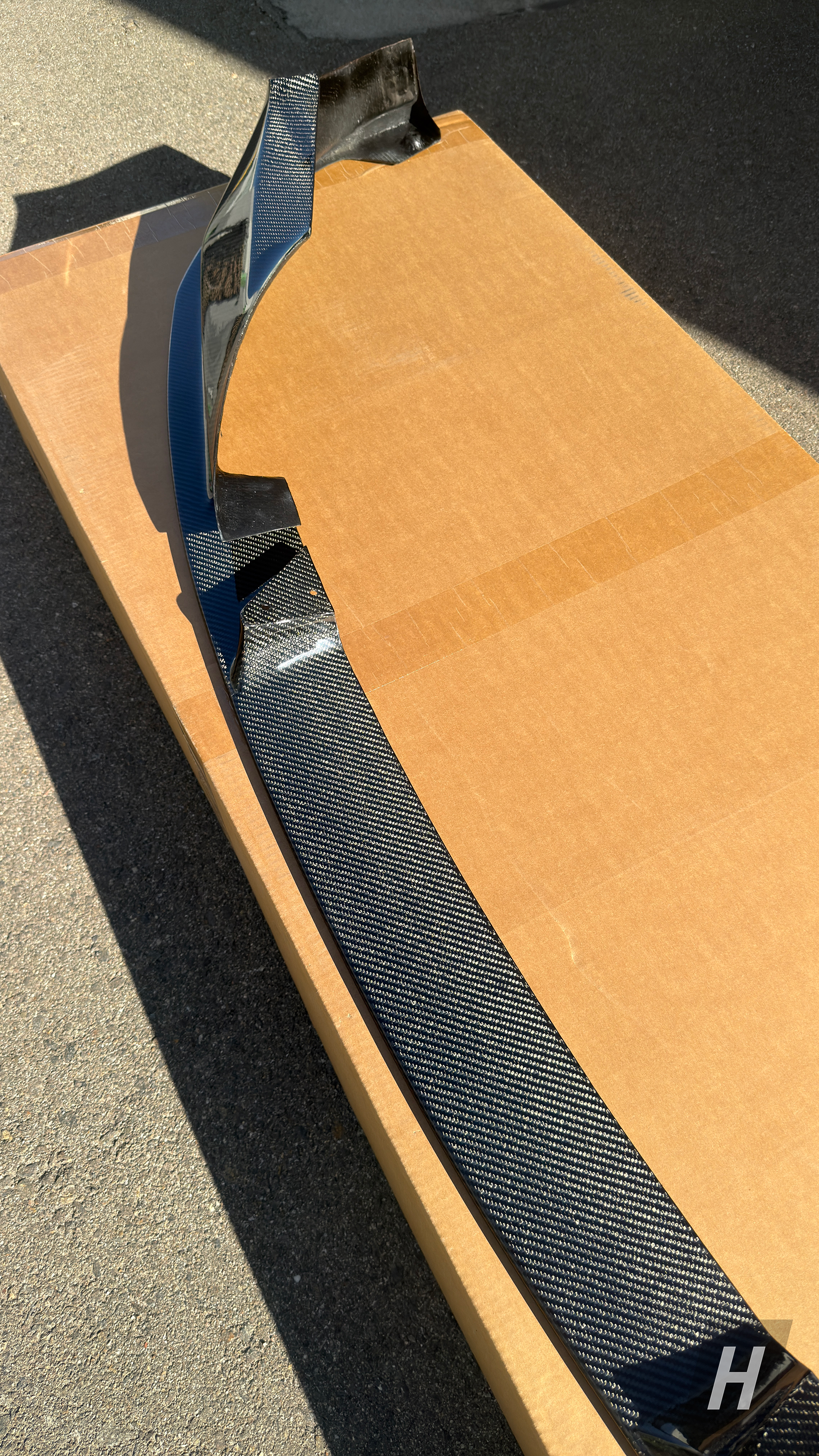 Performance V1 Carbon Fiber Front Lip - F90 M5 - Image 4