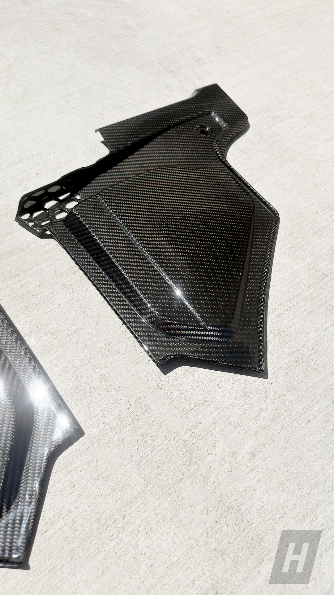 Carbon Fiber S58 Engine Bay Air Vent Covers - G80 M3 | G82 / G83 M4 | G87 M2