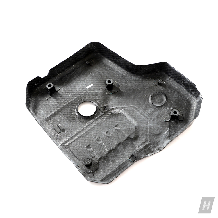 Dry Carbon Fiber Engine Cover (B48) - G2X 3-Series | G2X 4-Series | G3X 5-Series - Image 11