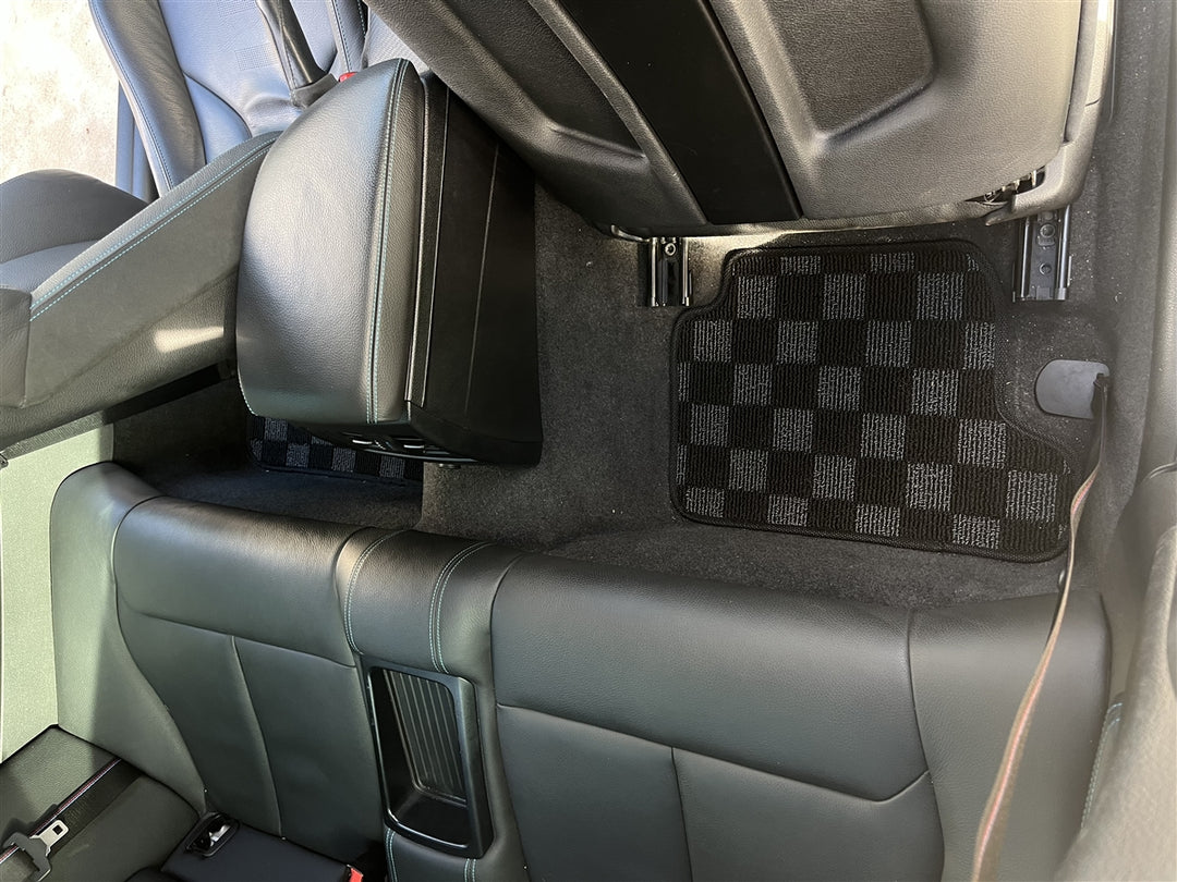 P2M Floor Mats - F22 2-Series | F87 M2