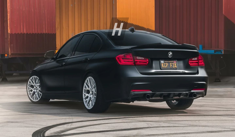 K Style Carbon Fiber Rear Diffuser w/ F1 Brake Light - F3X 3-Series