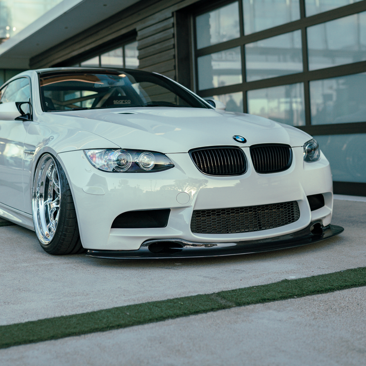 GT4 STYLE CARBON FIBER FRONT LIP - E9X M3