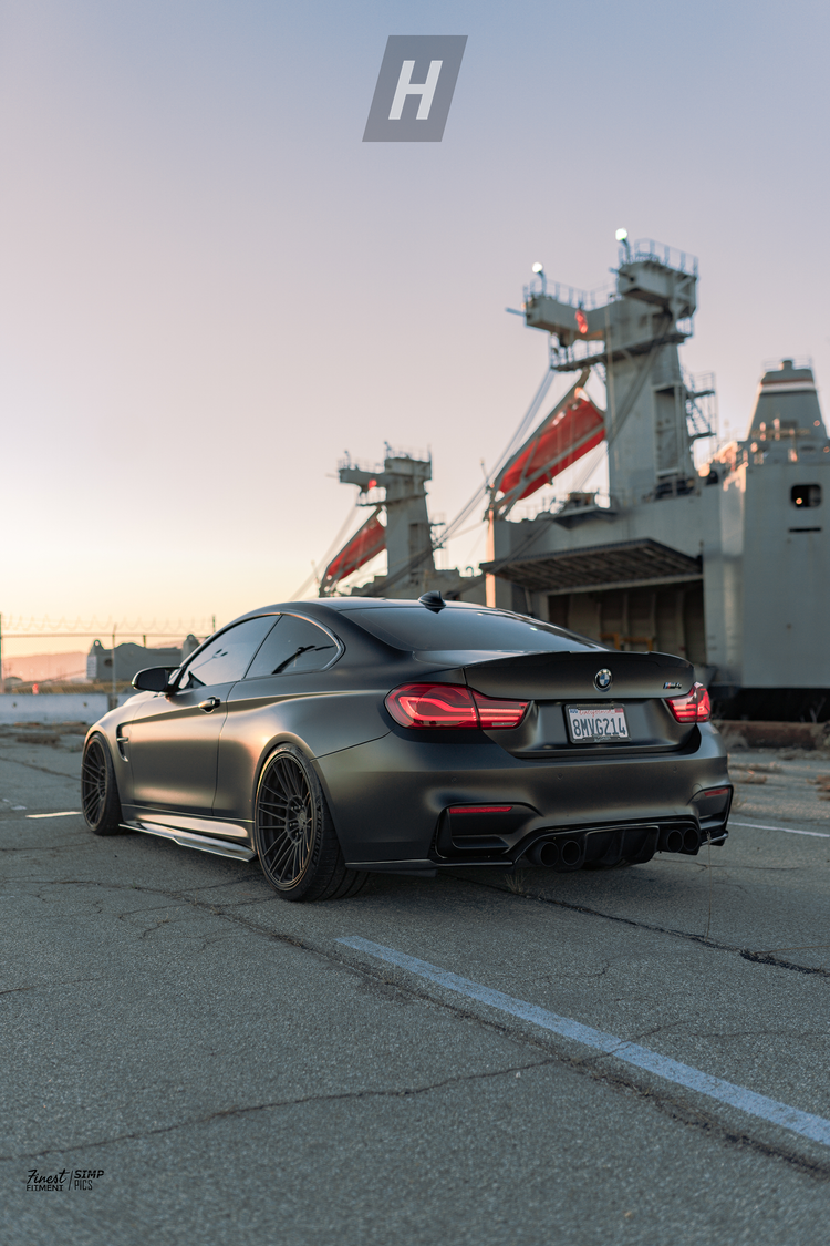 PERFORMANCE V1 TRUNK LIP / SPOILER - F82 M4
