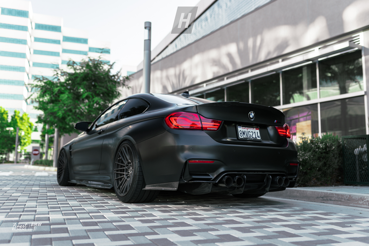 PERFORMANCE V1 TRUNK LIP / SPOILER - F82 M4