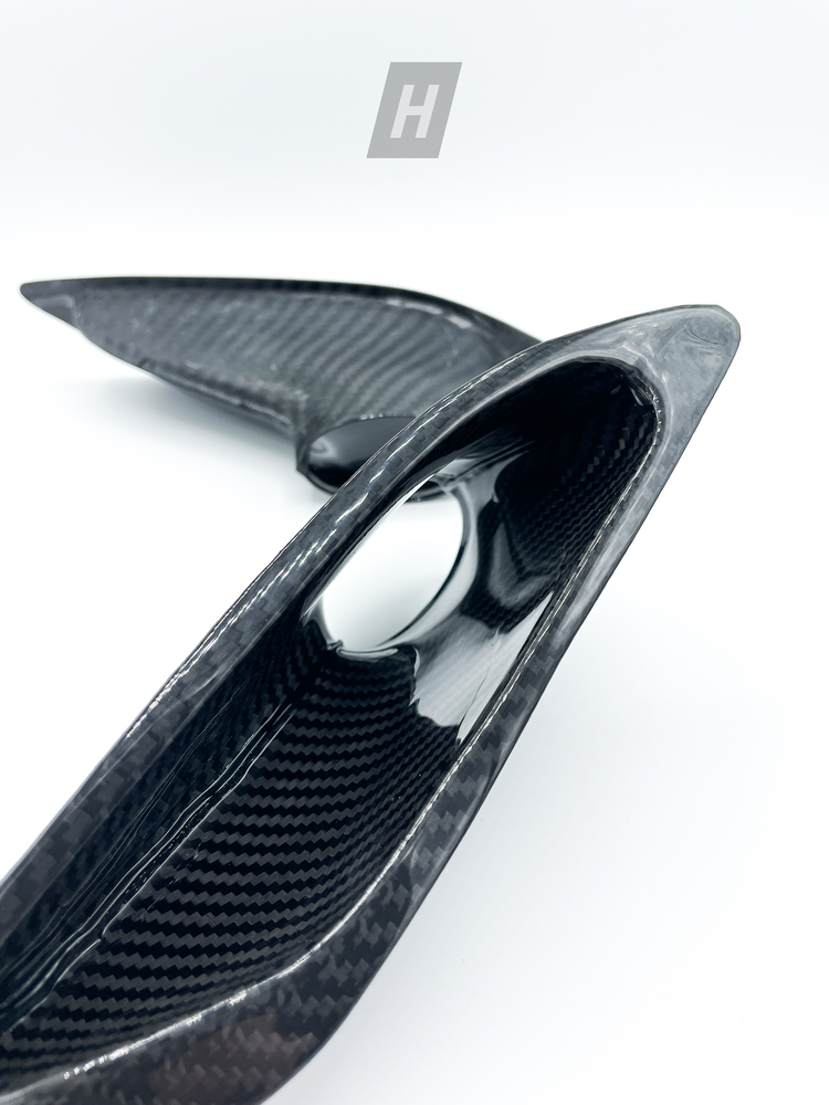 Dry Carbon Fiber GT4 Style Air / Brake Ducts - F80 M3 | F82 / F83 M4