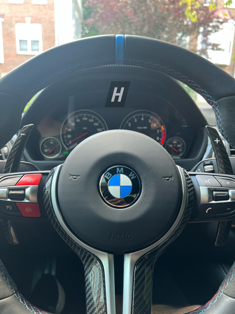 Performance V1 Carbon Fiber Shift Paddles - F / G Chassis M Vehicles